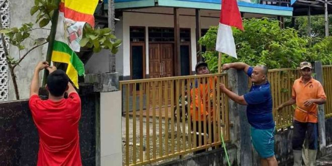 Sambut HUT RI, LDII Teluk Bintuni Gelar Kerja Bakti di Masjid